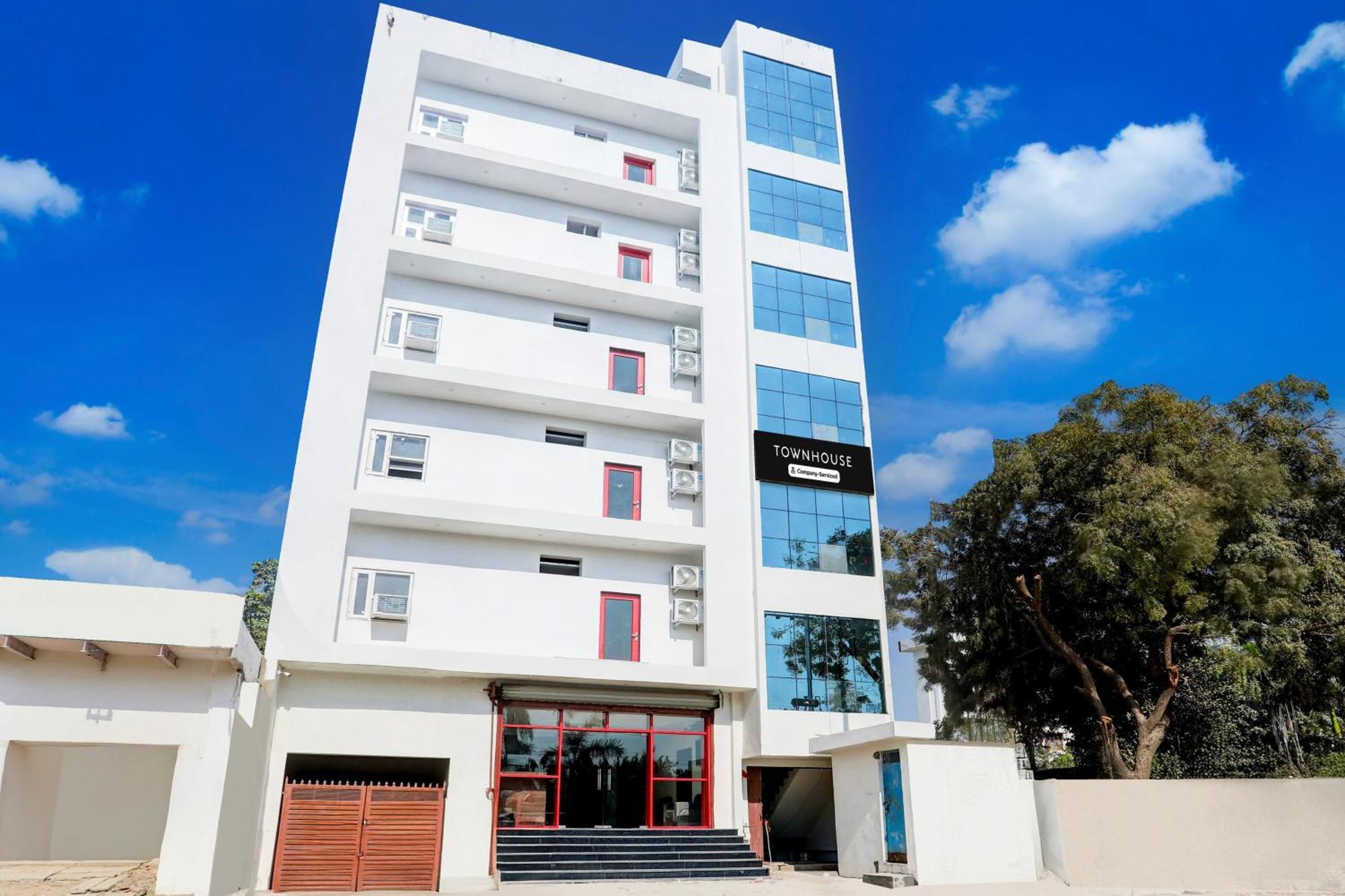 Hotel Super Townhouse Balua Road Pahadiya Varanasi Exterior foto